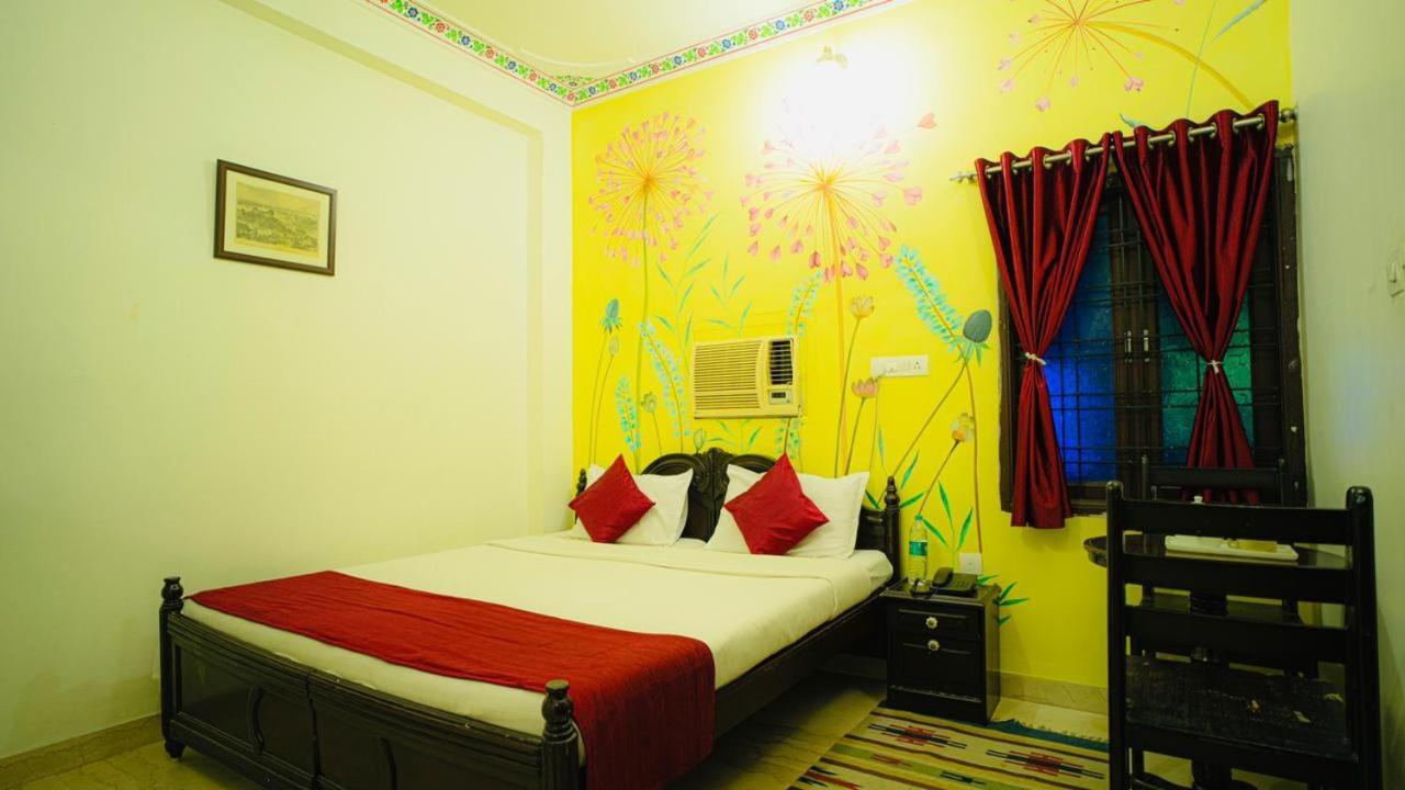 Hotel Lake Paradise Udaipur Exterior foto