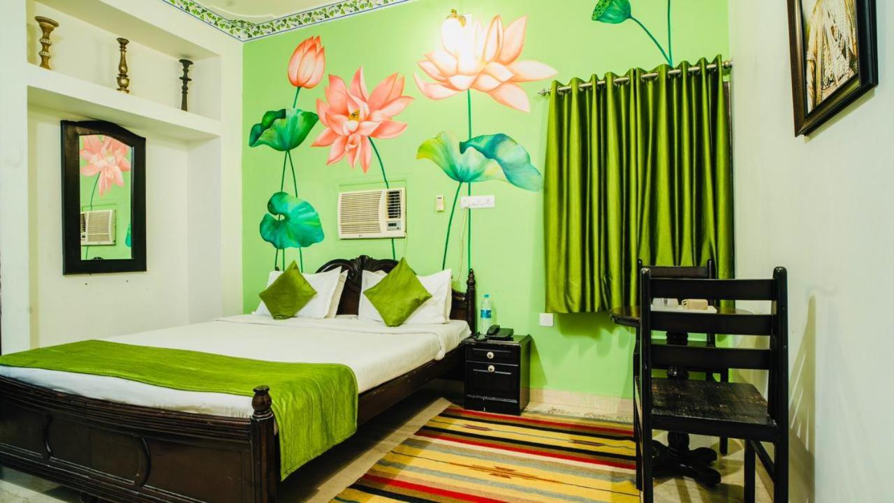 Hotel Lake Paradise Udaipur Exterior foto