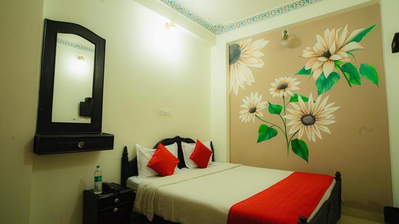 Hotel Lake Paradise Udaipur Exterior foto