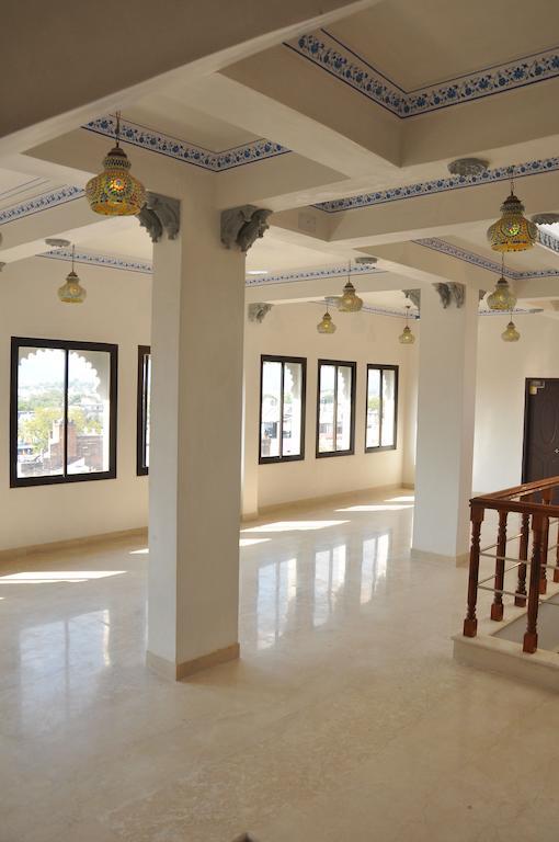 Hotel Lake Paradise Udaipur Exterior foto